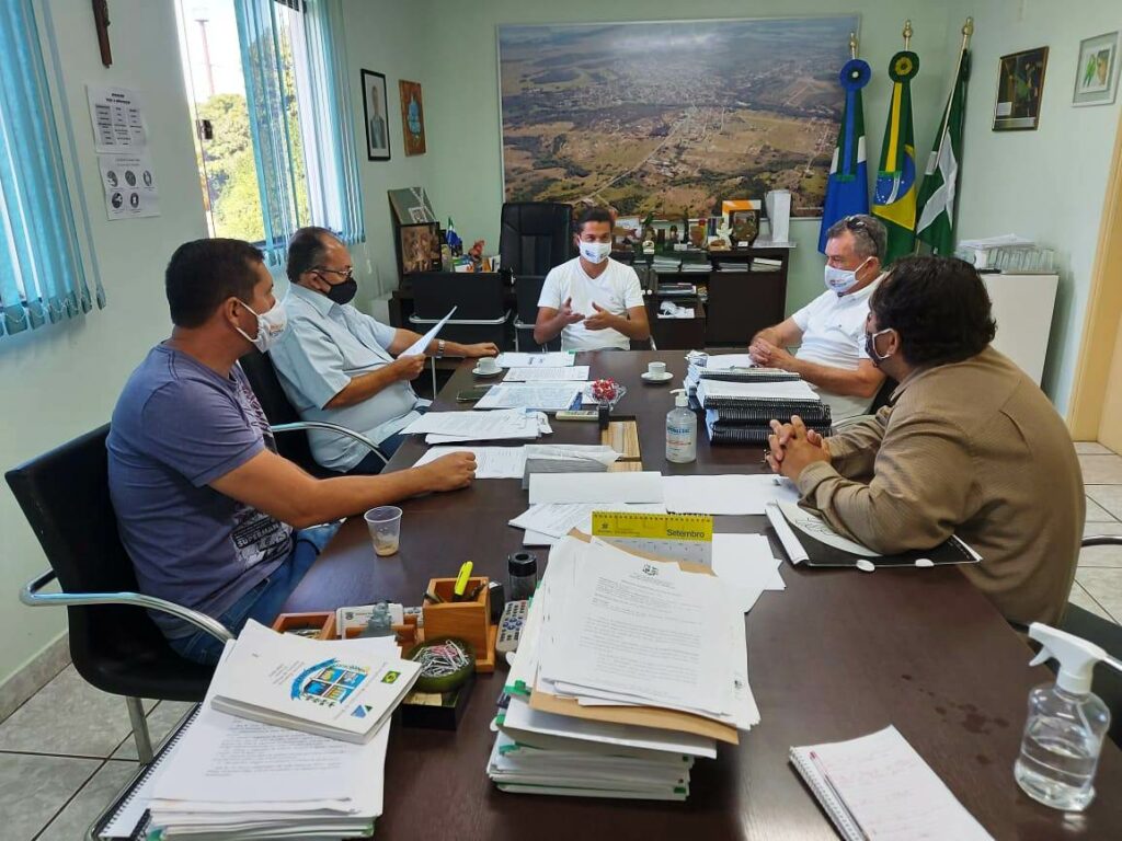 Prefeitura inicia processo de construção de 151 novas moradias no Residencial Loteamento Rio da Prata Prefeitura inicia processo de construção de 151 novas moradias no Residencial Loteamento Rio da Prata