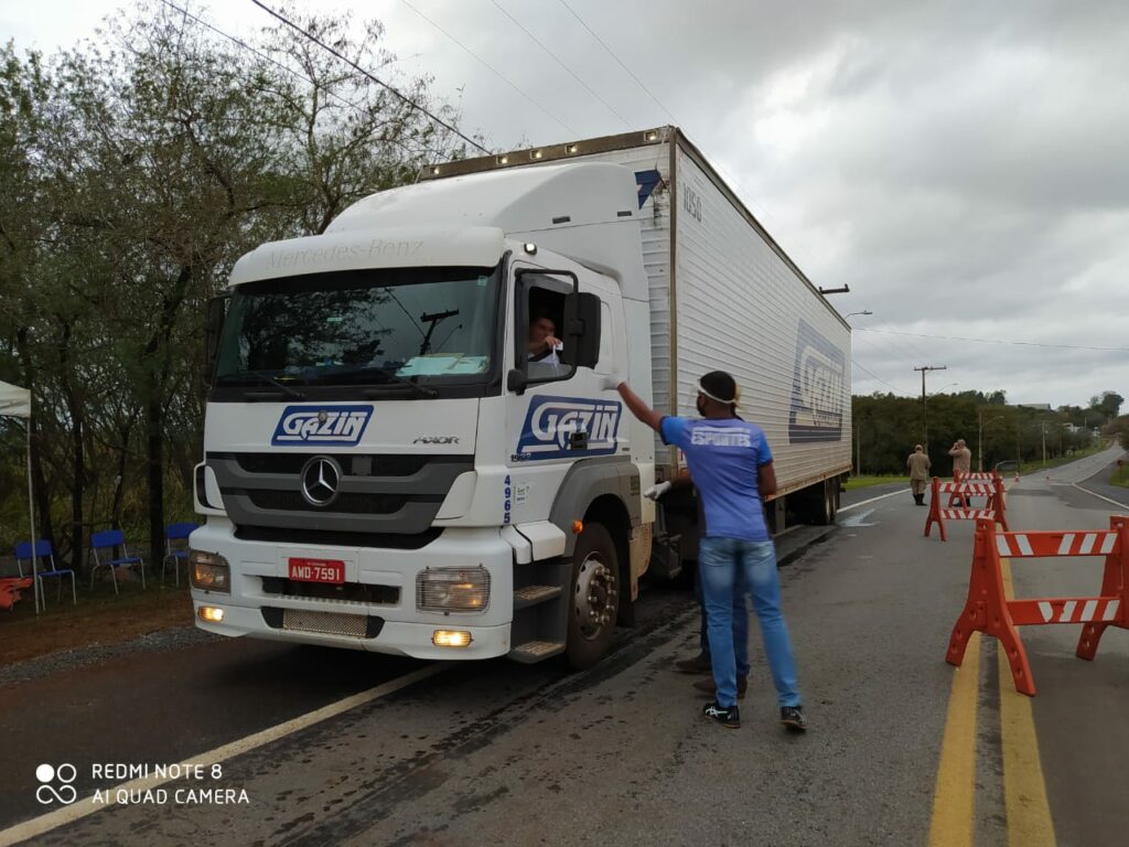 Em uma semana barreira sanitária abordou 2,5 mil veículos e 4,8 mil pessoas