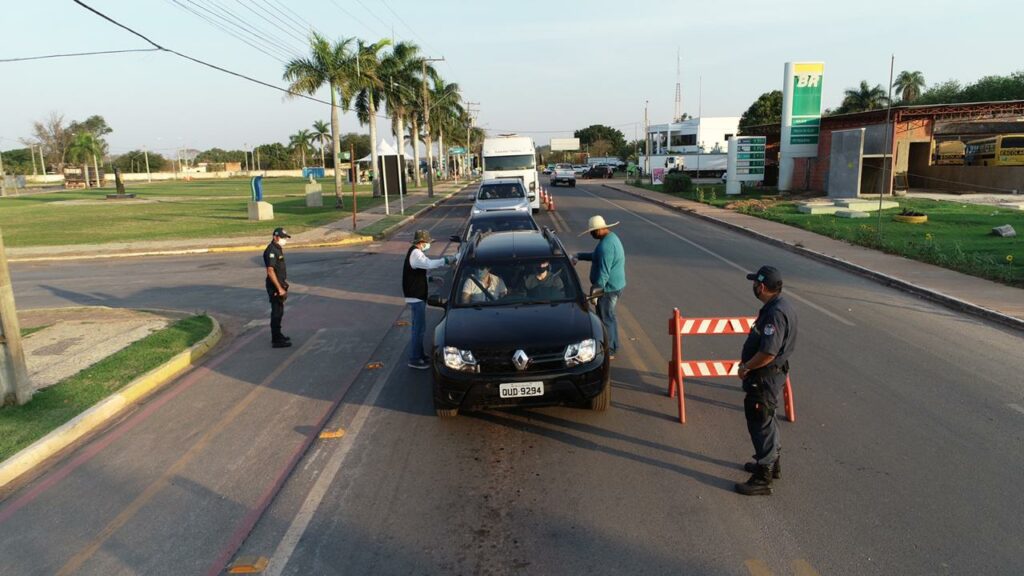 Durante feriado 10,9 mil pessoas passaram por barreira sanitária em Bonito