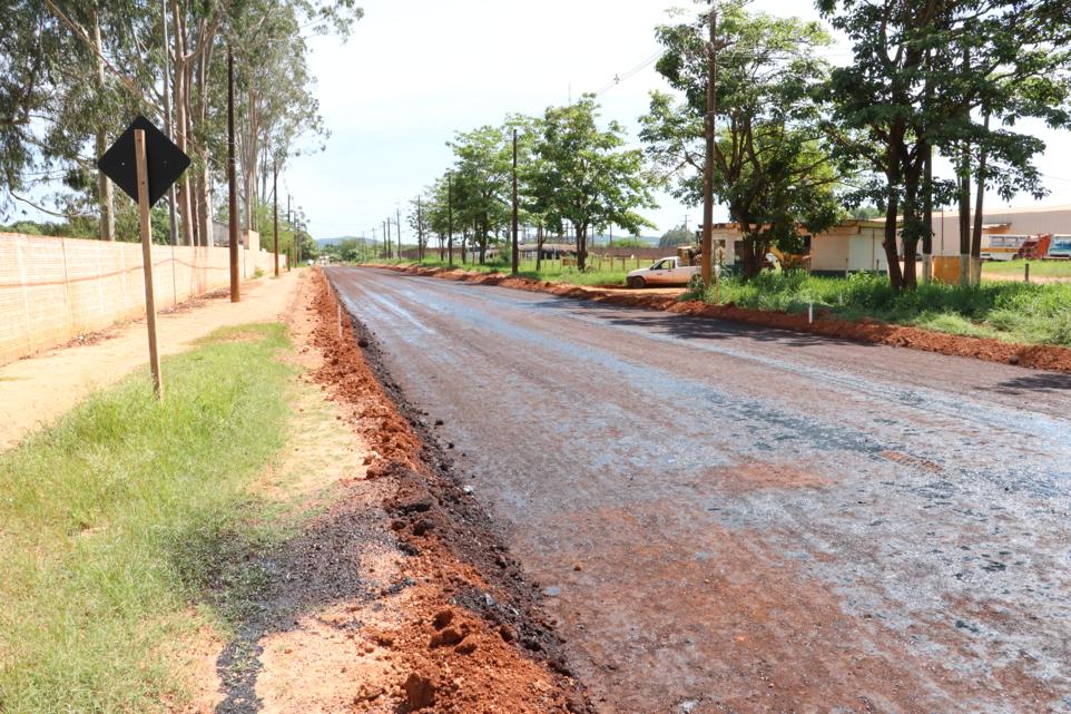 Prefeito visita obras na região da Marambaia