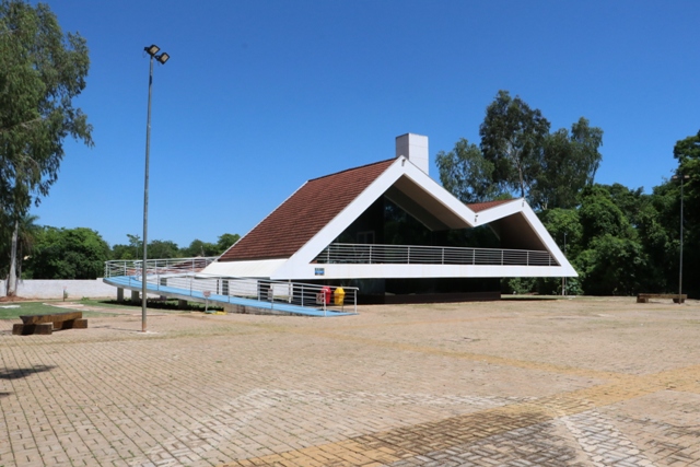 Esporte: reforma do estádio, quadras poliesportivas e CMU