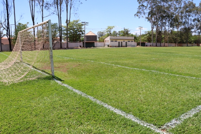 Esporte: reforma do estádio, quadras poliesportivas e CMU