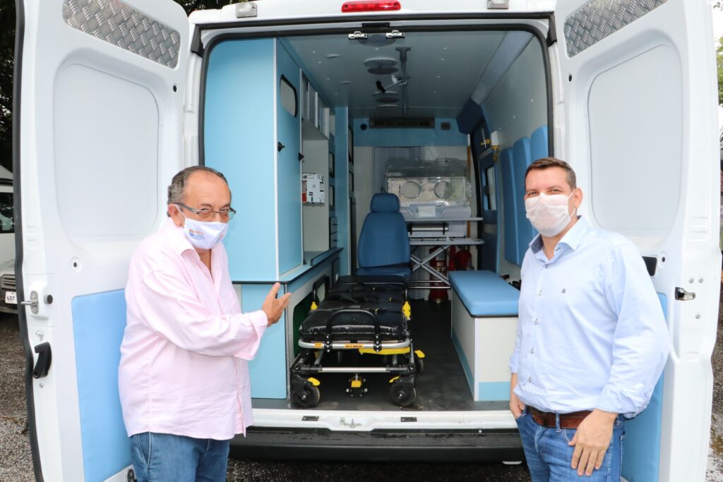 Saúde: Novas ambulâncias e modernização do sistema