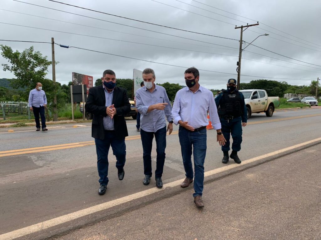 Prefeito Josmail Rodrigues recebe o Governador em exercício, Dep. Paulo Corrêa e peticiona um pacote de obras para Bonito