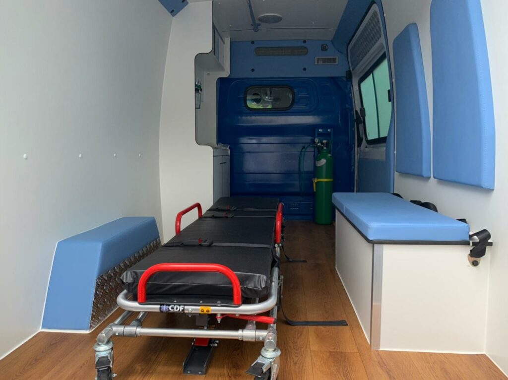 Prefeitura recebe nova ambulância tipo “A”
