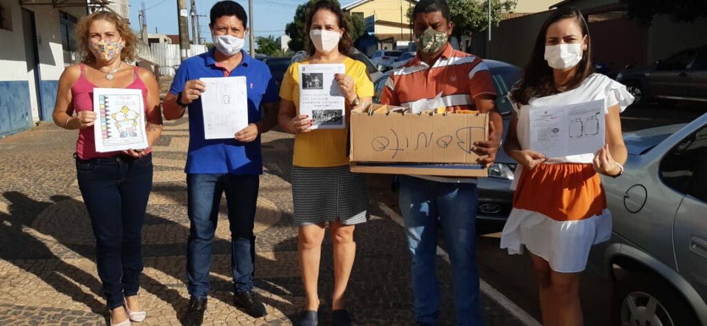 SEMEC desenvolve atividades on-line e impressas para estudantes da REME