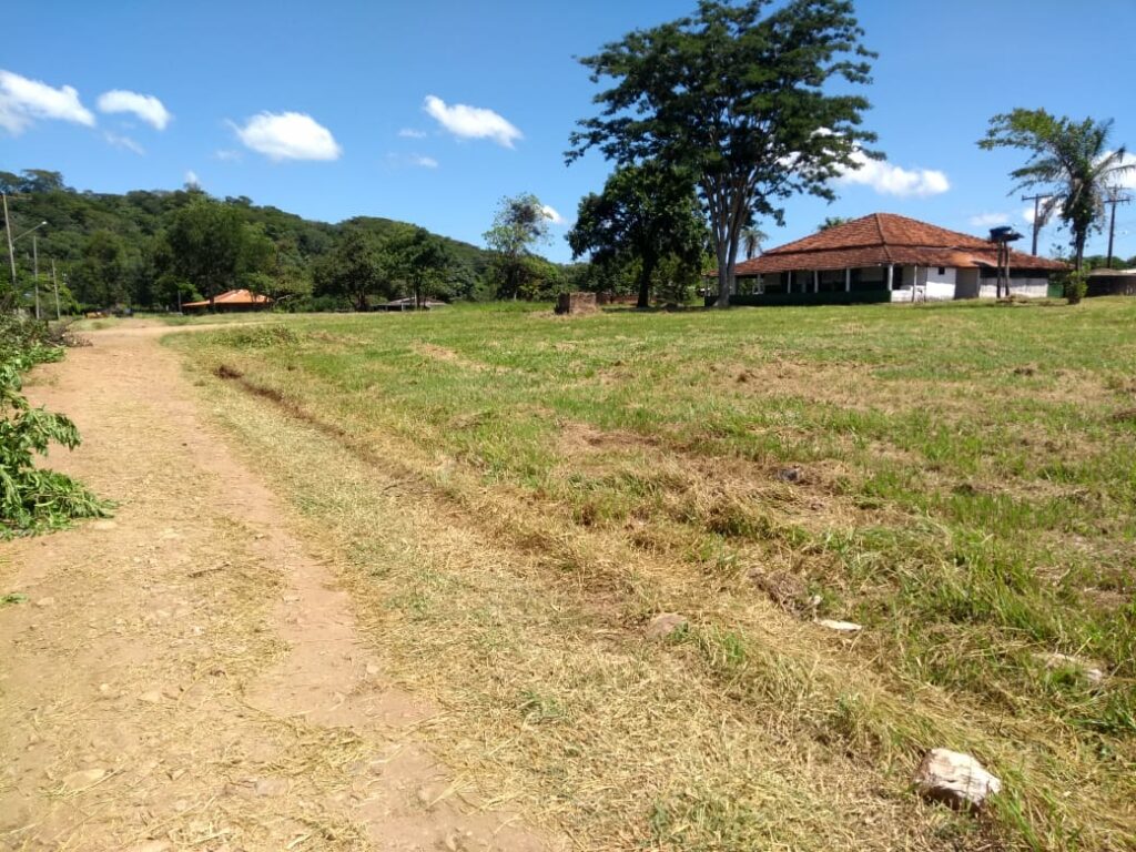 Prefeito visita execução dos trabalhos realizados pela equipe de obras no Assentamento Guaicurus
