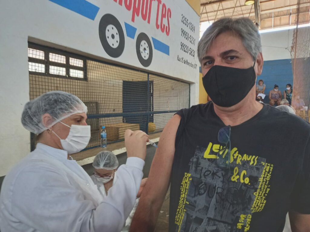 Imunização contra a Covid-19 segue com melhorias no município