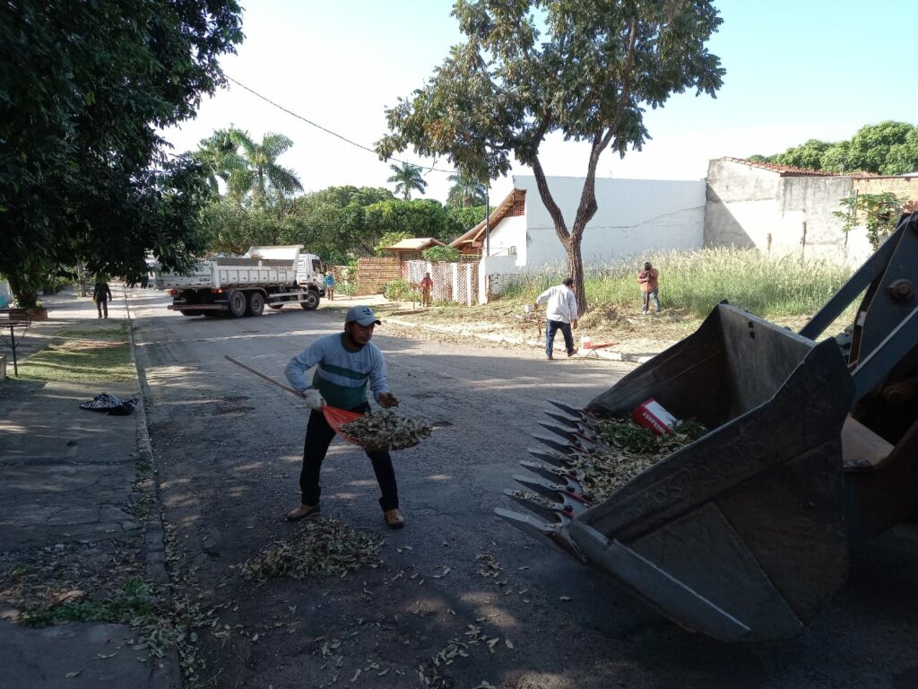Mutirão de limpeza e outras ações são realizados na área urbana e nos assentamentos