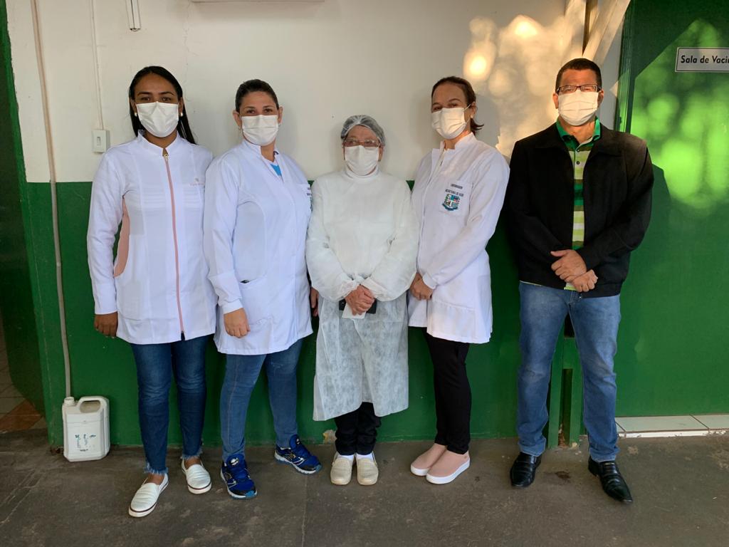 Com aplicação da segunda dose da CoronaVac, 100 idosos a partir de 70 anos são imunizados em Bonito