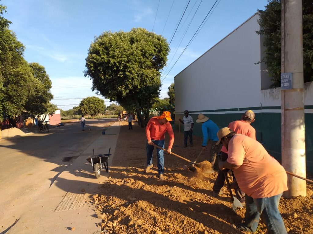 Secretaria de Obras segue com o cronograma de trabalho visando melhorias na área urbana e rural de Bonito