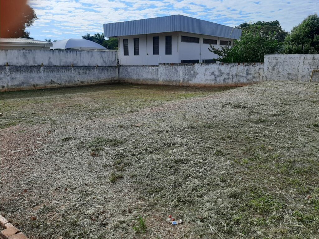 Secretaria de Esportes segue com atividades de manutenção em espaços esportivos espalhados pela cidade