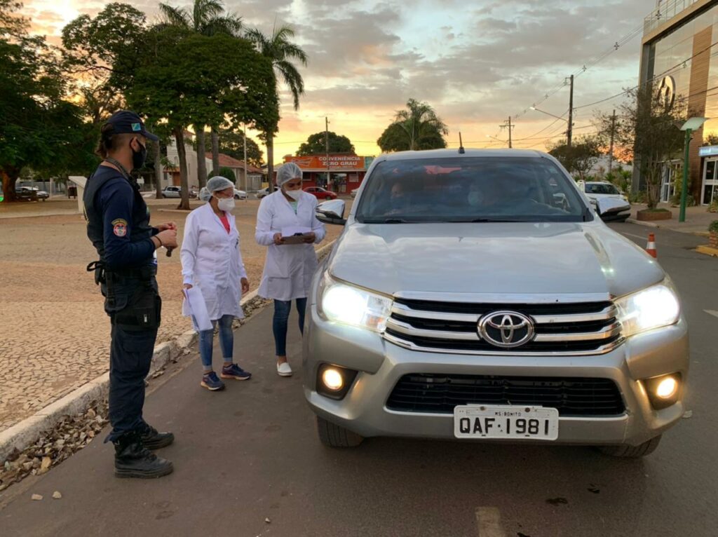 Durante campanha de vacinação contra à Covid 450 pessoas são imunizadas em Bonito