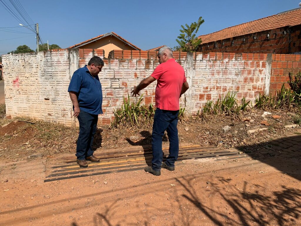 Obras de pavimentação asfáltica foram iniciadas nesta quarta-feira no Jardim Boa Vista