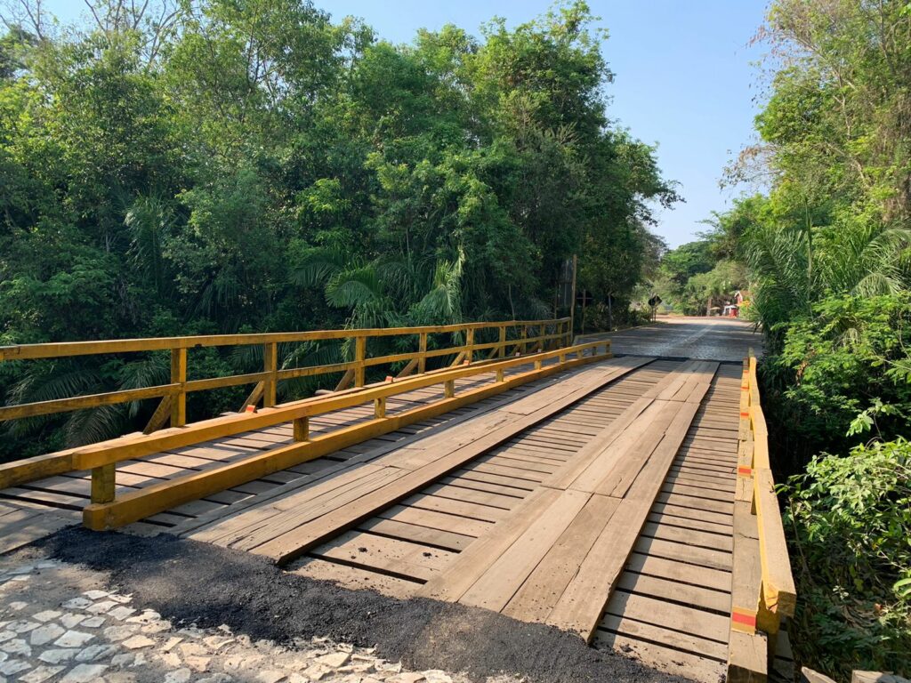 Entrega de revitalização de pontes, monumento das piraputangas e portal de entrada marcaram o início das programações do aniversário de Bonito