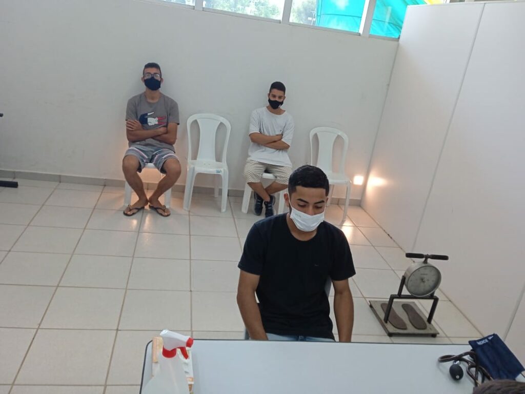 Jovens de Bonito participam de seleção para o serviço militar