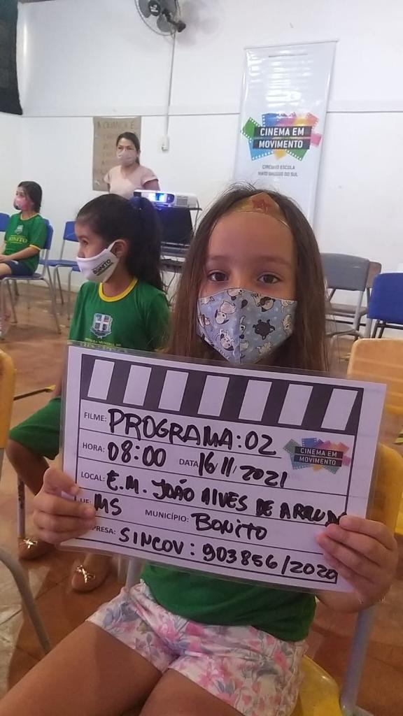 Escolas municipais recebem circuito Cinema em Movimento