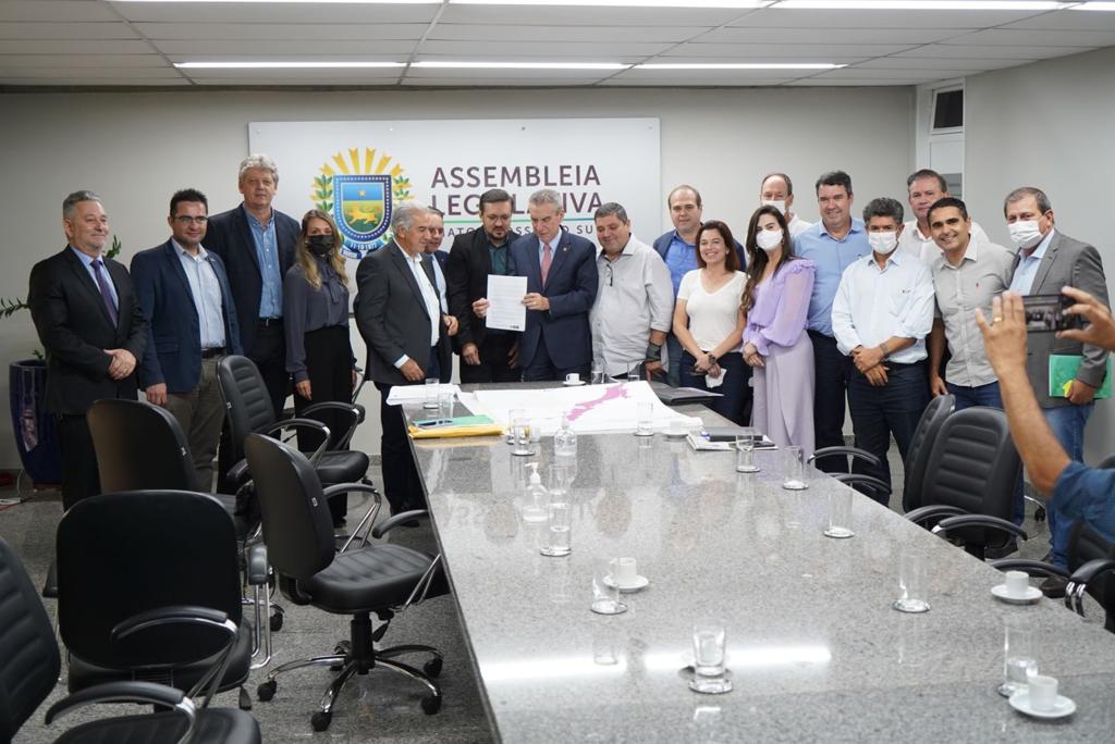 Estado apresenta projeto de lei para que banhados dos rios da Prata e Formoso se tornem áreas de preservação Estado apresenta projeto de lei para que banhados dos rios da Prata e Formoso se tornem áreas de preservação