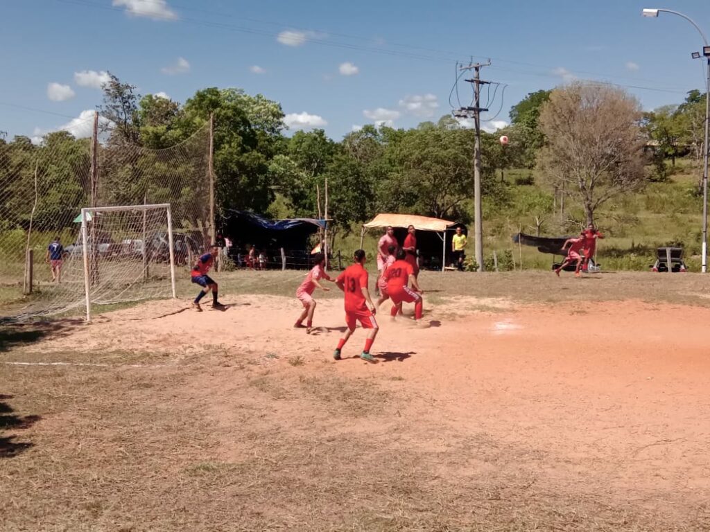 Torneio de Reis teve participação de 16 equipes de cinco cidades. Confira classificação: