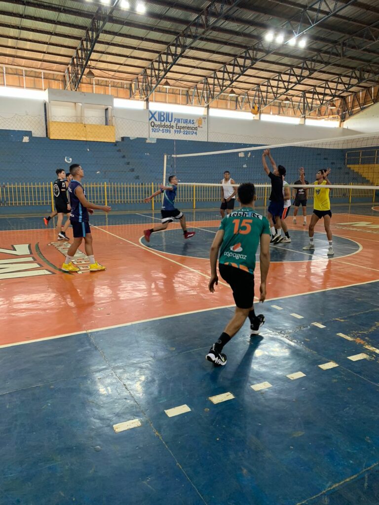 Treinador bonitense seleciona atletas para Campeonato Brasileiro de Vôlei