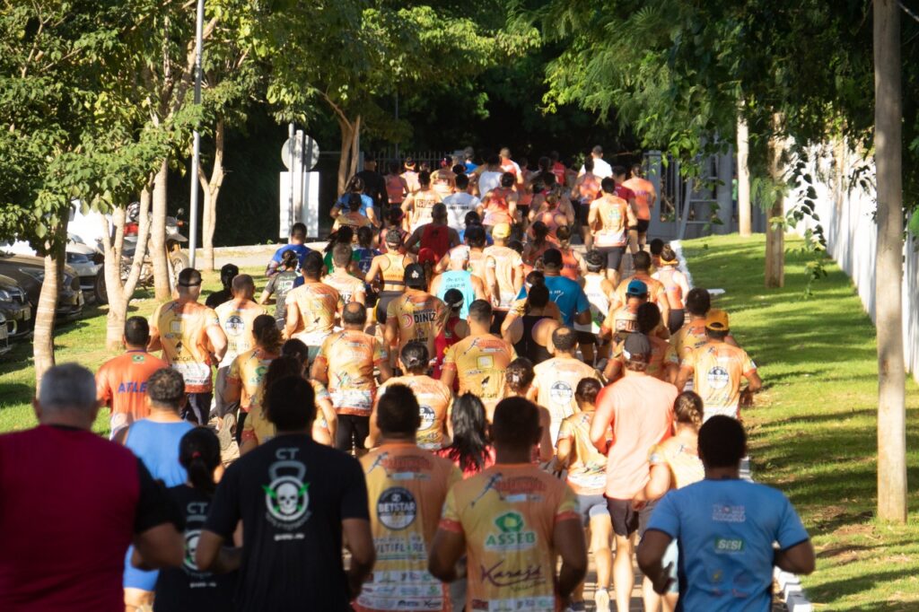 Corrida do trabalhador é realizada em Bonito