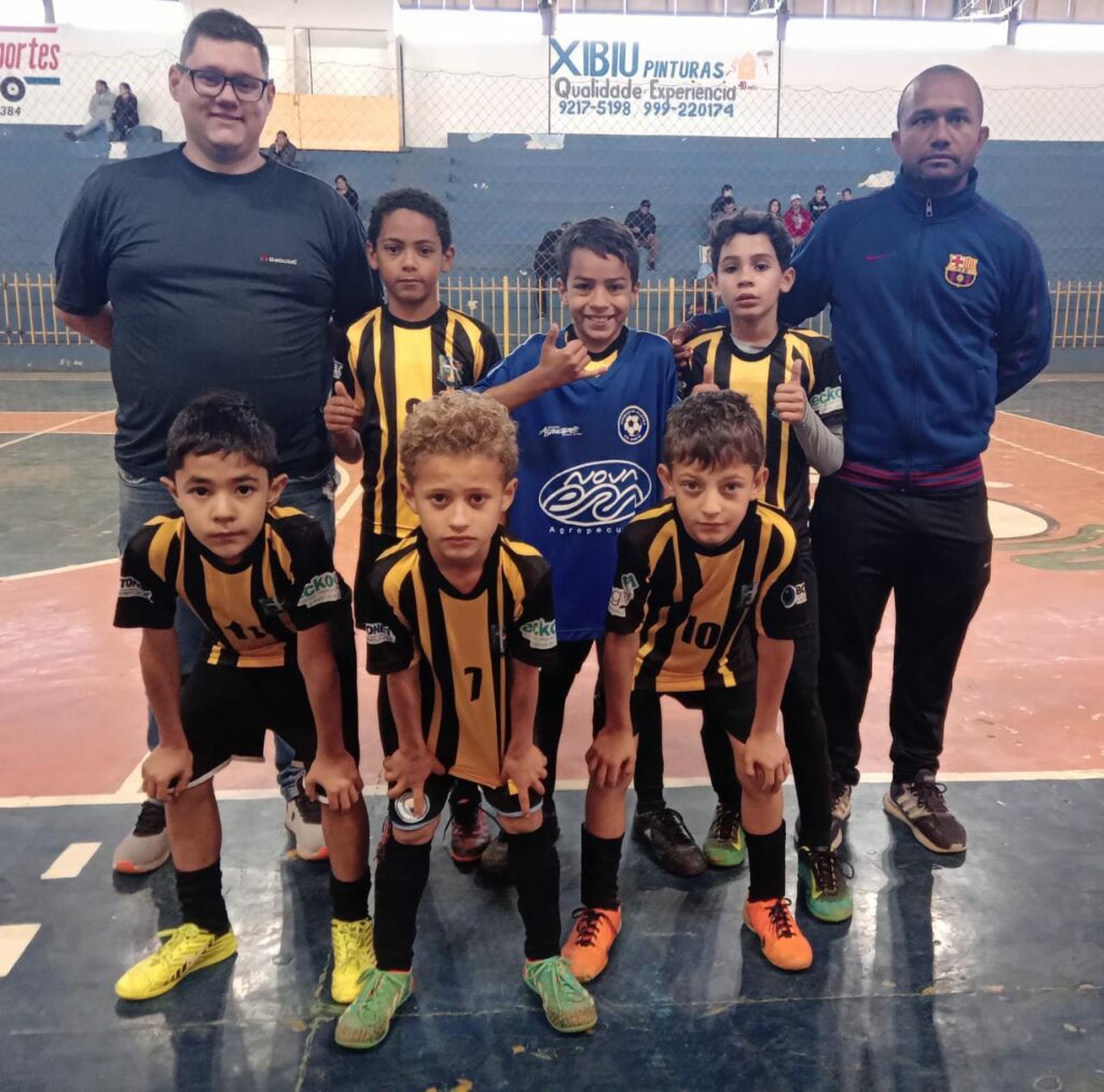 Equipe do sub-13 de Bonito se classifica para a semifinal da Copa Pelezinho