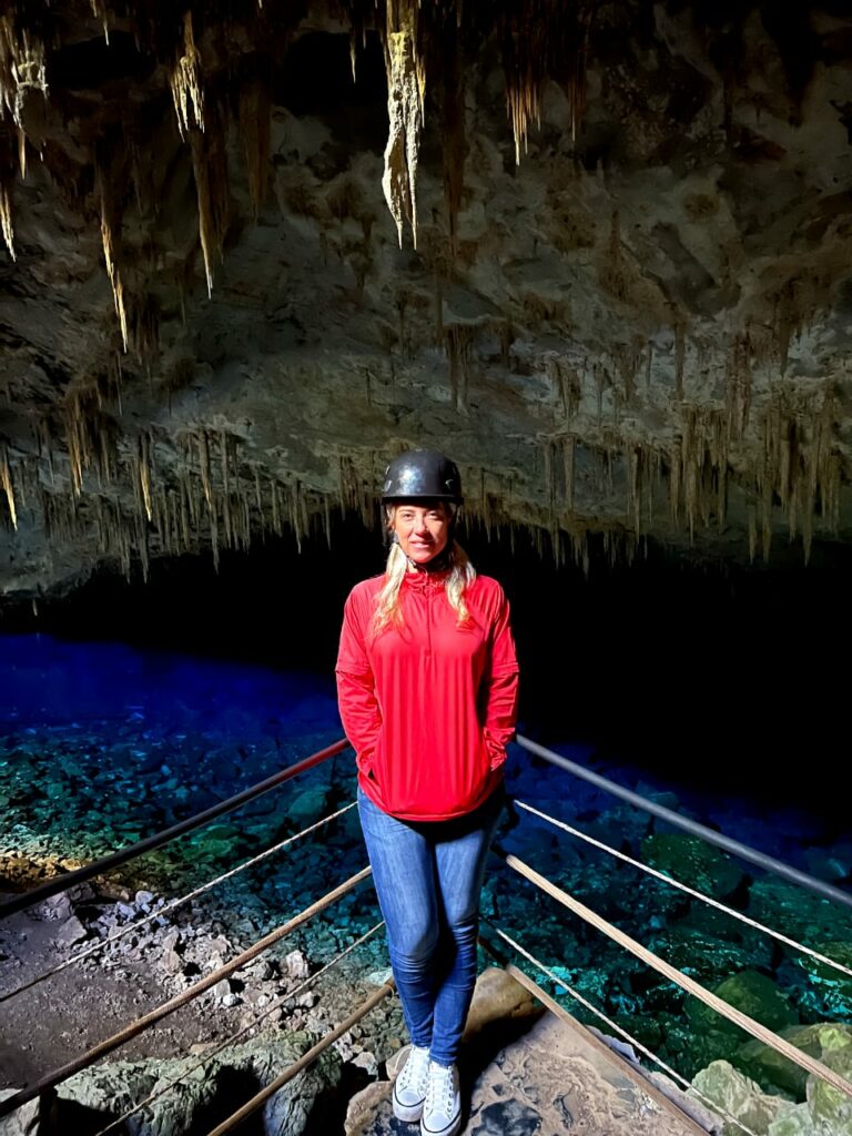 Recordista Sul-Americana de mergulho livre visita Bonito