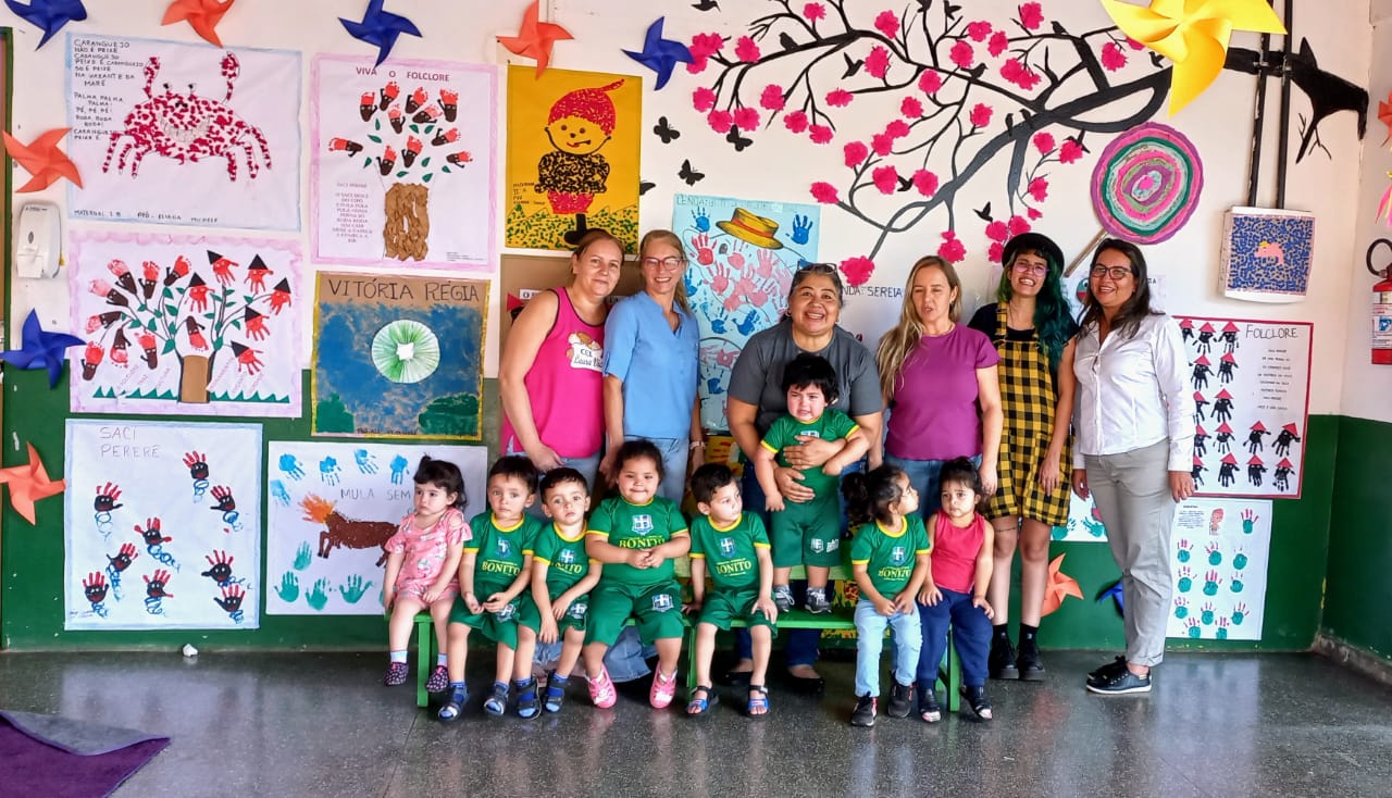 Professores e alunos da rede municipal de ensino participam de oficinas do Programa Nacional de Incentivo à Leitura Professores e alunos da rede municipal de ensino participam de oficinas do Programa Nacional de Incentivo à Leitura