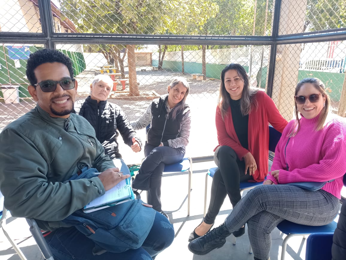 Professores e alunos da rede municipal de ensino participam de oficinas do Programa Nacional de Incentivo à Leitura Professores e alunos da rede municipal de ensino participam de oficinas do Programa Nacional de Incentivo à Leitura