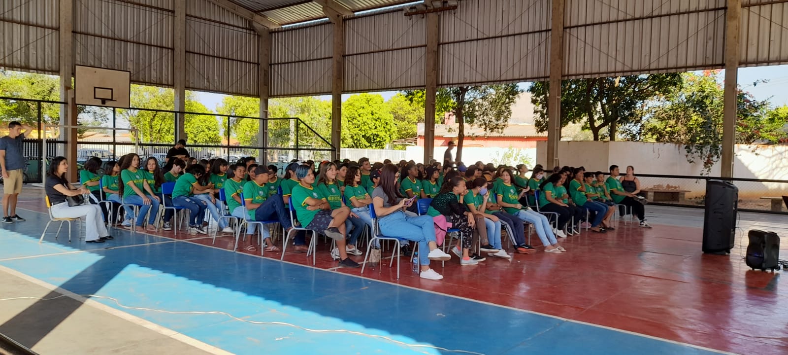 Professores e alunos da rede municipal de ensino participam de oficinas do Programa Nacional de Incentivo à Leitura