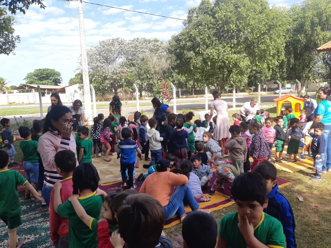 Professores e alunos da rede municipal de ensino participam de oficinas do Programa Nacional de Incentivo à Leitura