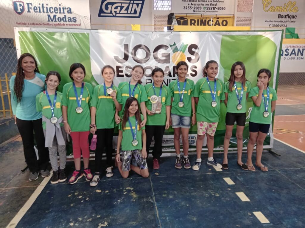 Queimada educativa movimentou Jogos Escolares nesta terça-feira Queimada educativa movimentou Jogos Escolares nesta terça-feira