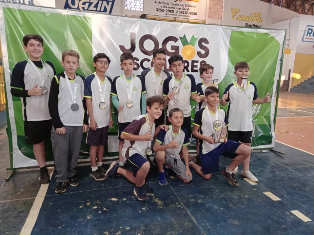 Queimada educativa movimentou Jogos Escolares nesta terça-feira Queimada educativa movimentou Jogos Escolares nesta terça-feira