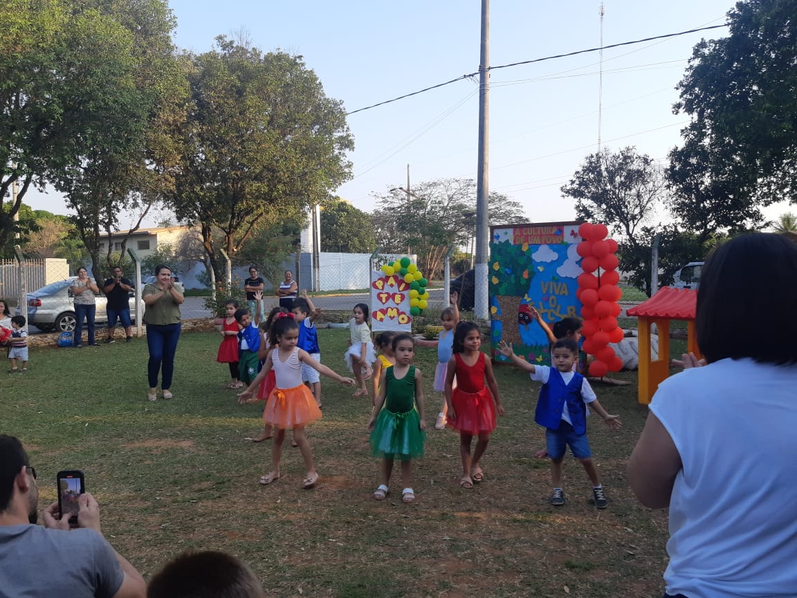 Centros de Educação Infantil desenvolvem Projeto Feira Literária e Folclore