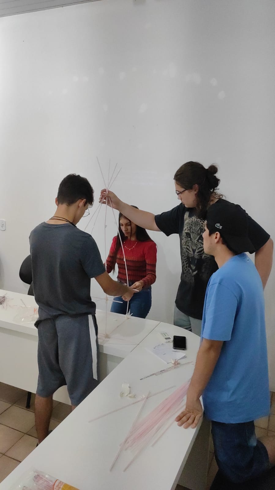 Programa de Qualificação para o Turismo capacita 25 pessoas em curso de Qualidade no Atendimento Programa de Qualificação para o Turismo capacita 25 pessoas em curso de Qualidade no Atendimento
