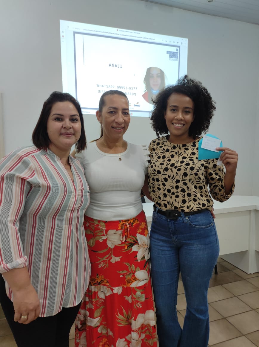 Programa de Qualificação para o Turismo capacita 25 pessoas em curso de Qualidade no Atendimento Programa de Qualificação para o Turismo capacita 25 pessoas em curso de Qualidade no Atendimento
