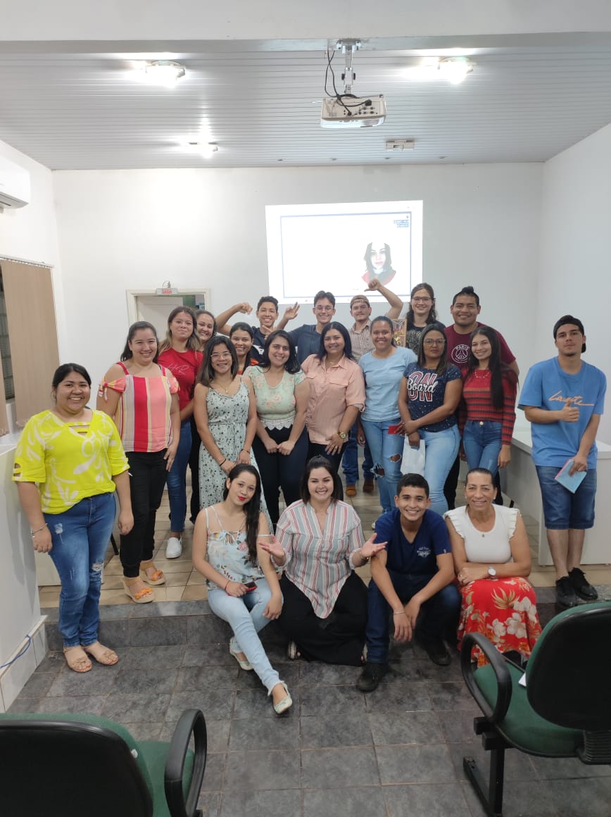 Programa de Qualificação para o Turismo capacita 25 pessoas em curso de Qualidade no Atendimento Programa de Qualificação para o Turismo capacita 25 pessoas em curso de Qualidade no Atendimento