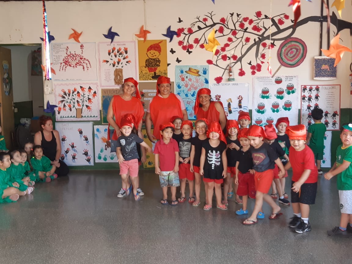 Centros de Educação Infantil desenvolvem Projeto Feira Literária e Folclore