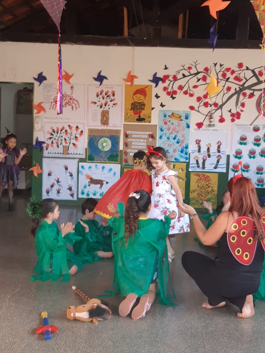 Centros de Educação Infantil desenvolvem Projeto Feira Literária e Folclore