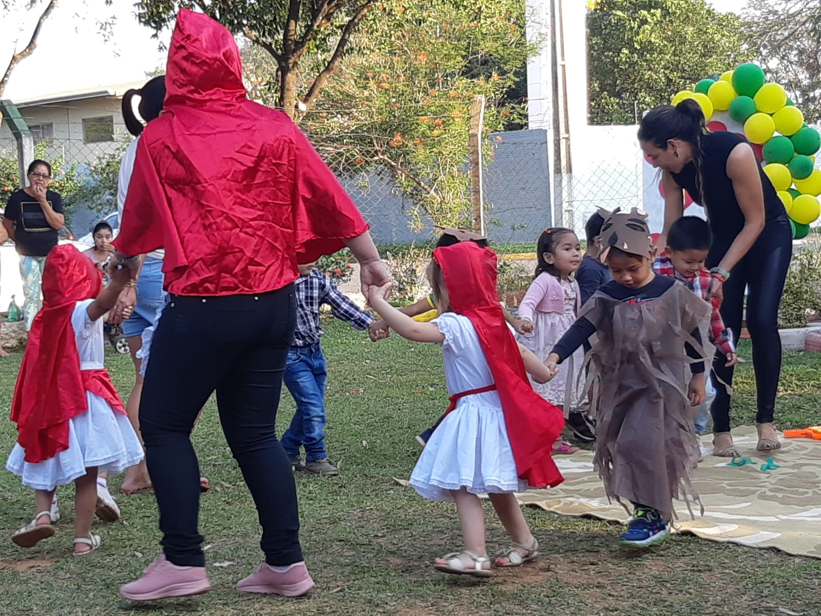Centros de Educação Infantil desenvolvem Projeto Feira Literária e Folclore Centros de Educação Infantil desenvolvem Projeto Feira Literária e Folclore