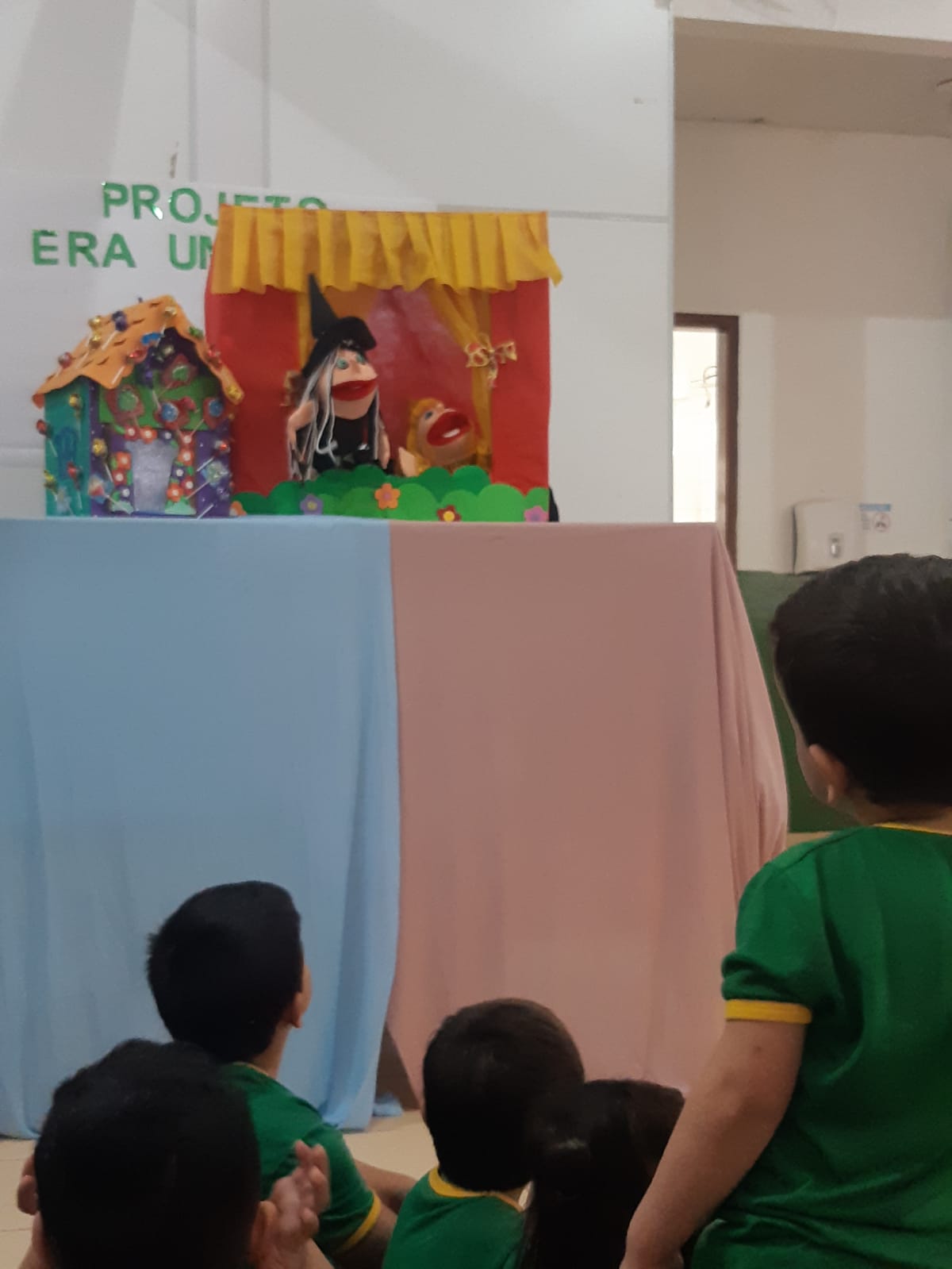 Centros de Educação Infantil desenvolvem Projeto Feira Literária e Folclore