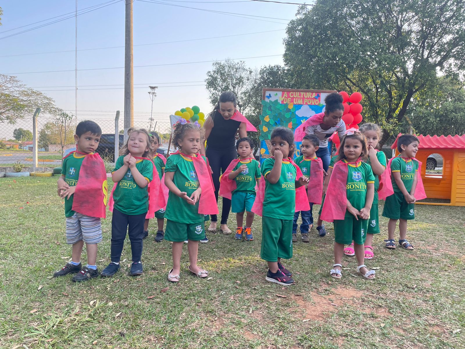 Centros de Educação Infantil desenvolvem Projeto Feira Literária e Folclore