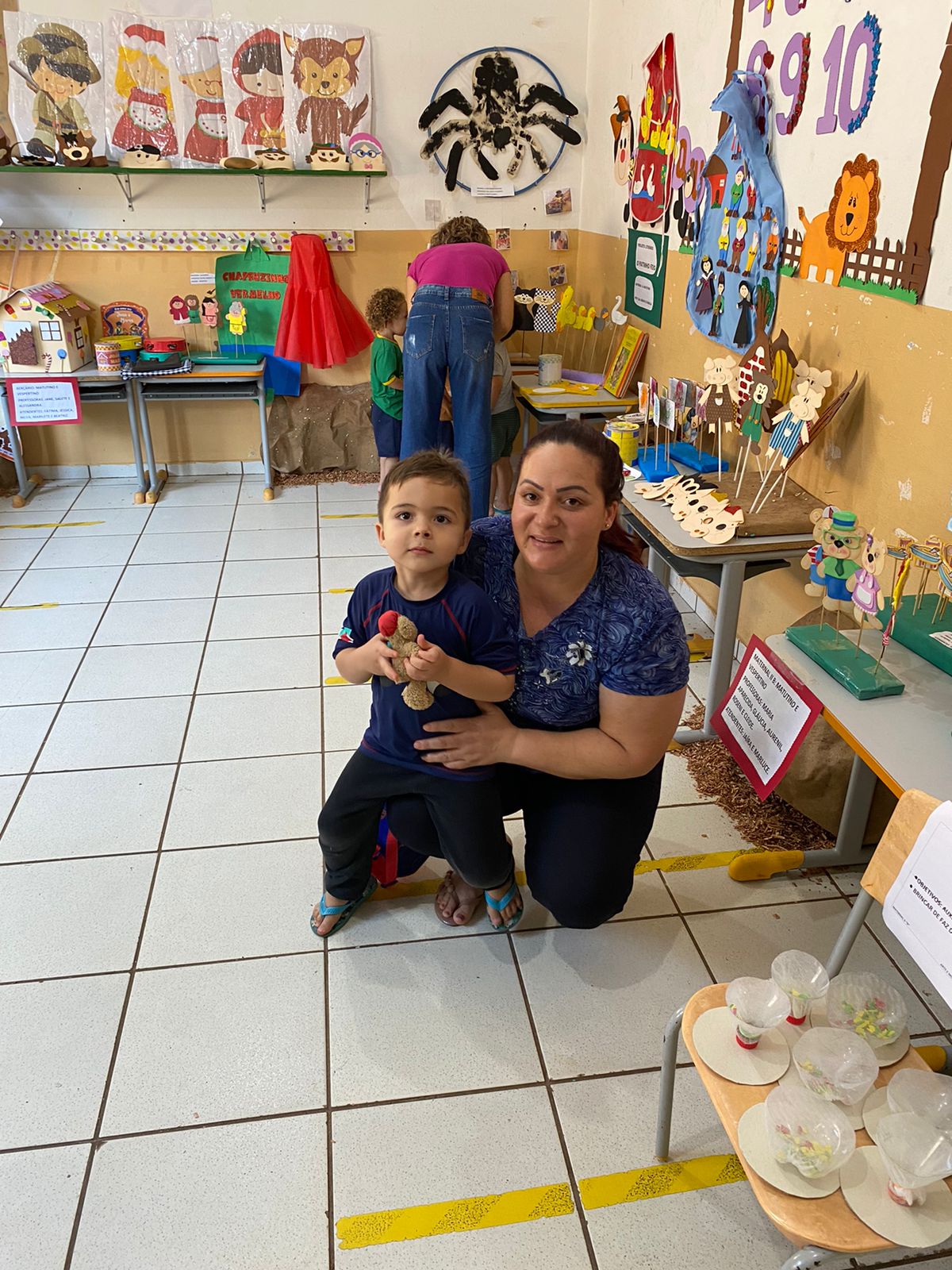 Centros de Educação Infantil desenvolvem Projeto Feira Literária e Folclore