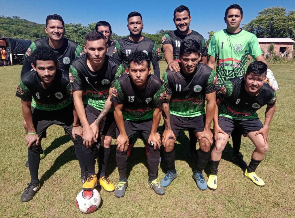 Torneio de futebol envolve mais de 100 atletas e movimenta Assentamento Guaicurus no final de semana Torneio de futebol envolve mais de 100 atletas e movimenta Assentamento Guaicurus no final de semana