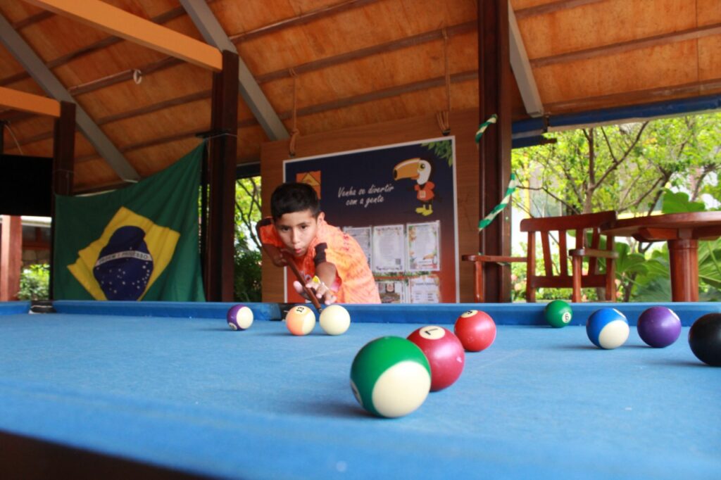 Alunos do Distrito Águas do Miranda participam de dia de recreação no Zagaia