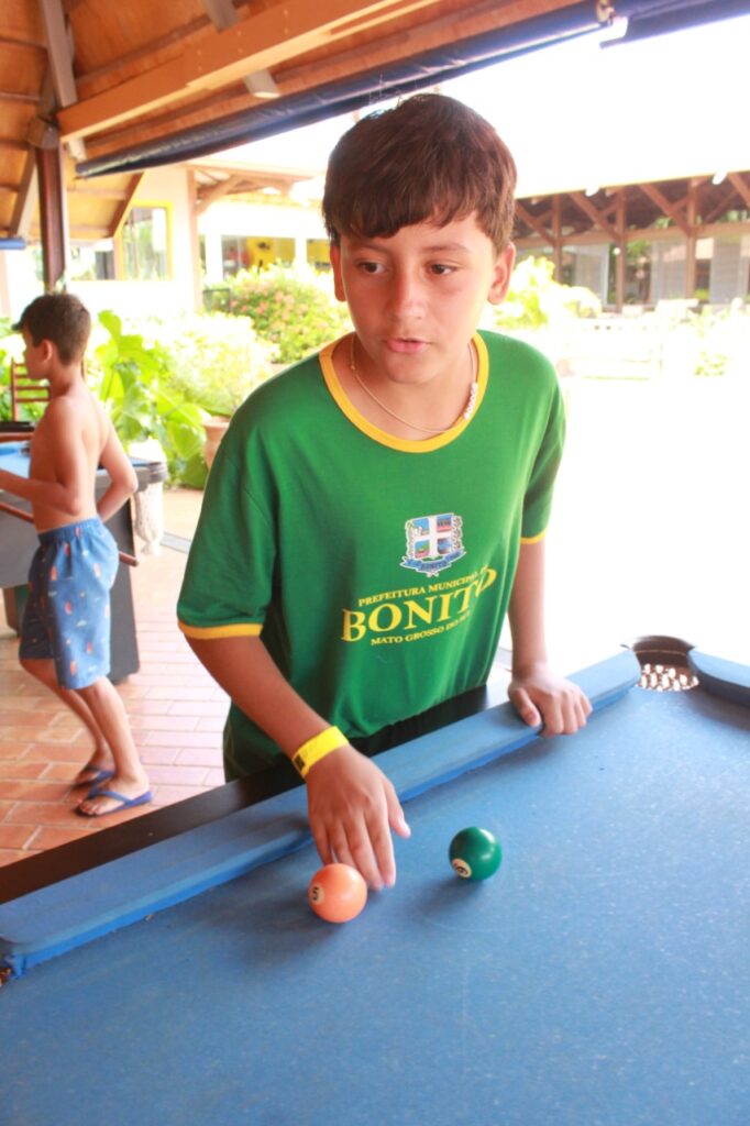 Alunos do Distrito Águas do Miranda participam de dia de recreação no Zagaia