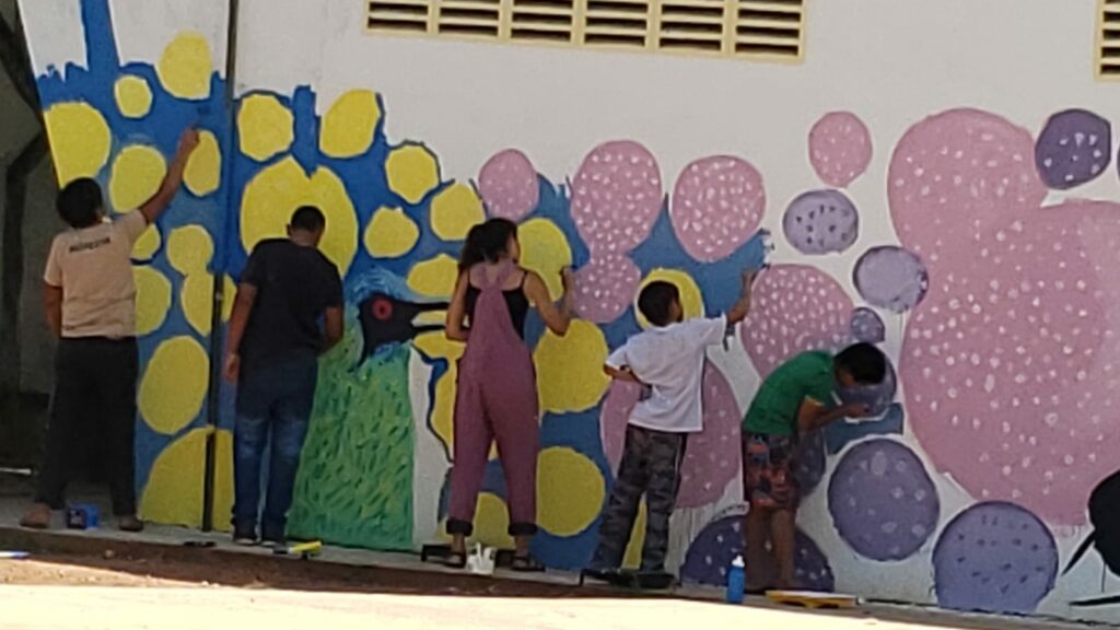 Projeto objetiva despertar pertencimento dos alunos por meio da pintura da fauna e flora bonitense Projeto objetiva despertar pertencimento dos alunos por meio da pintura da fauna e flora bonitense