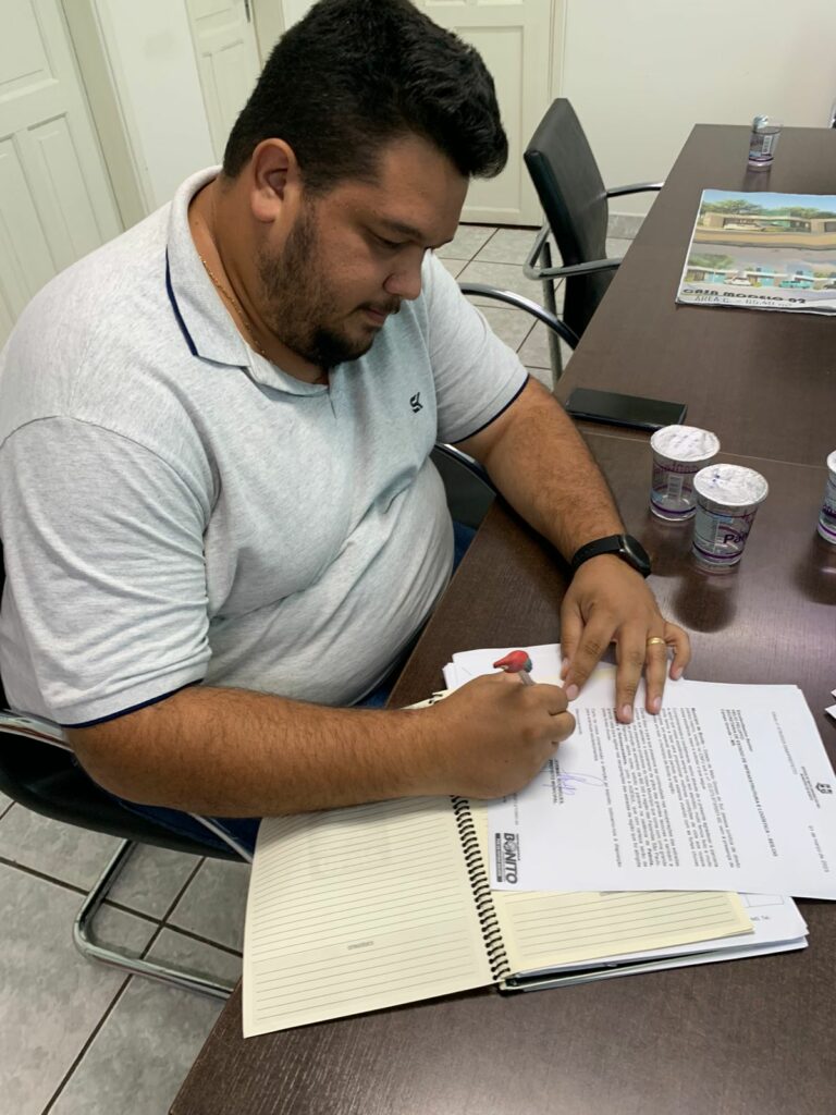 Prefeito Josmail solicita apoio da AGESUL na recuperação das estradas de Bonito Prefeito Josmail solicita apoio da AGESUL na recuperação das estradas de Bonito