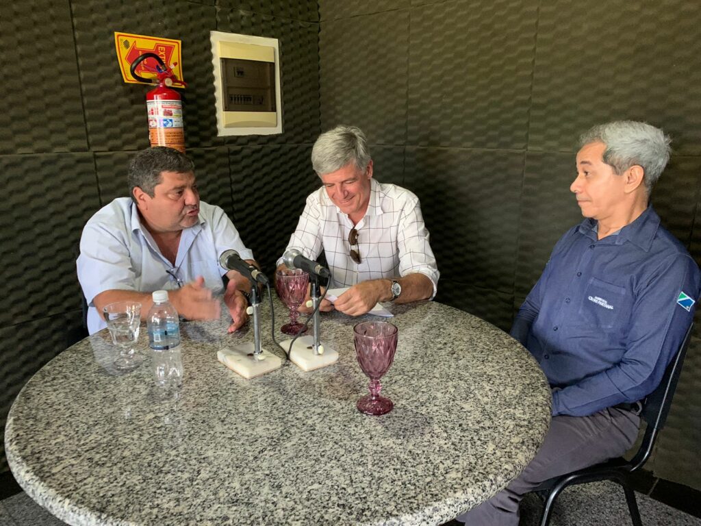 Bonito lança programa ‘Rios Cristalinos’ em parceria com Sanesul e MS Pantanal Bonito lança programa ‘Rios Cristalinos’ em parceria com Sanesul e MS Pantanal