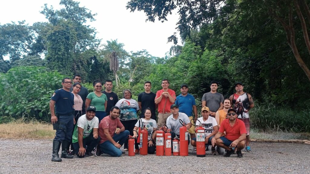Servidores da Gruta e Balneário recebem treinamento de Brigada de Incêndio
